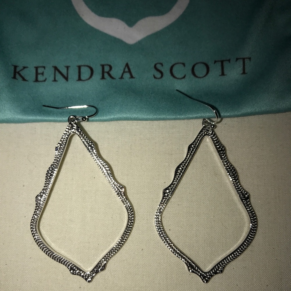 BRAND NEW Kendra Scott Earrings